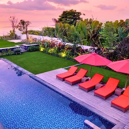 Laura 2 Bedroom Beachfront Villa Ju29